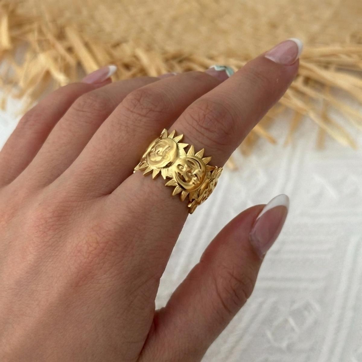 

Vintage Stainless Steel Sun Flower Leaf Shell Pattern Rings For Women Men Punk Fashion Geometric Spiral Oval Finger Ring Zircon