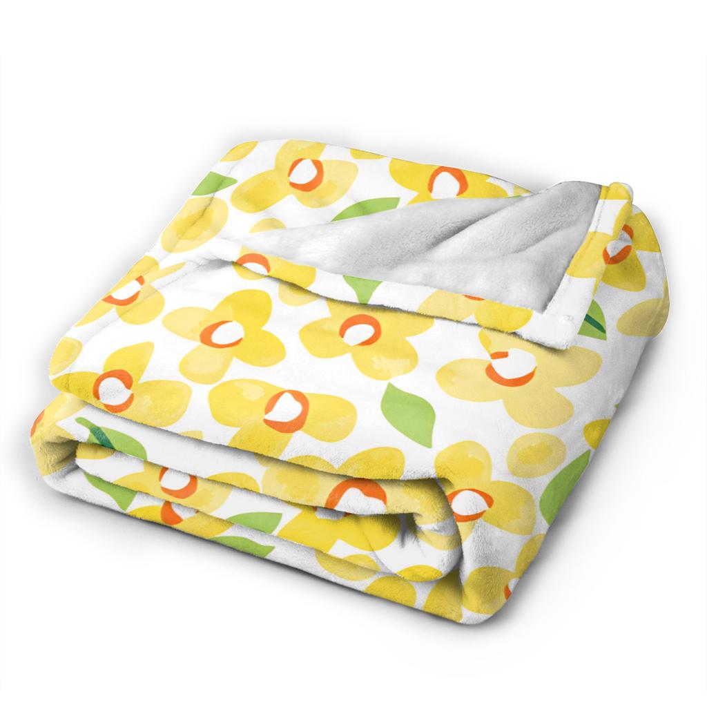 Florals on Yellow Fabric Plush Blanket Child  Flannel Throw Blanket For Outdoor Super Warm Quality Bedspread Birthday Present