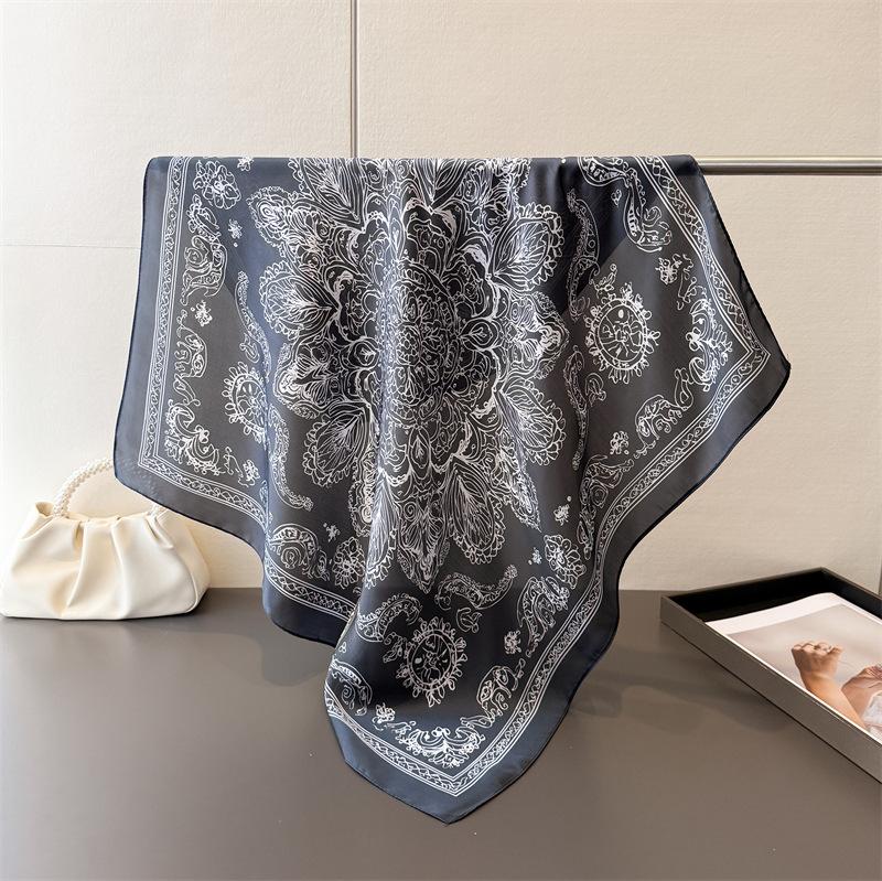 

2026 New Luxury Design Square Silk Scarf Women 70*70cm Bandana Soft Hair Band Wrap Hijab Neckerchief Hairband Headband Foulard 70x70cm