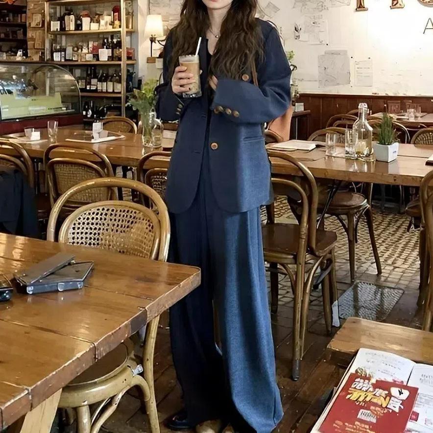 

Весенняя мода 2025 года: Элегантный сексуальный облегающий костюм-двойка L (105-120 jin)