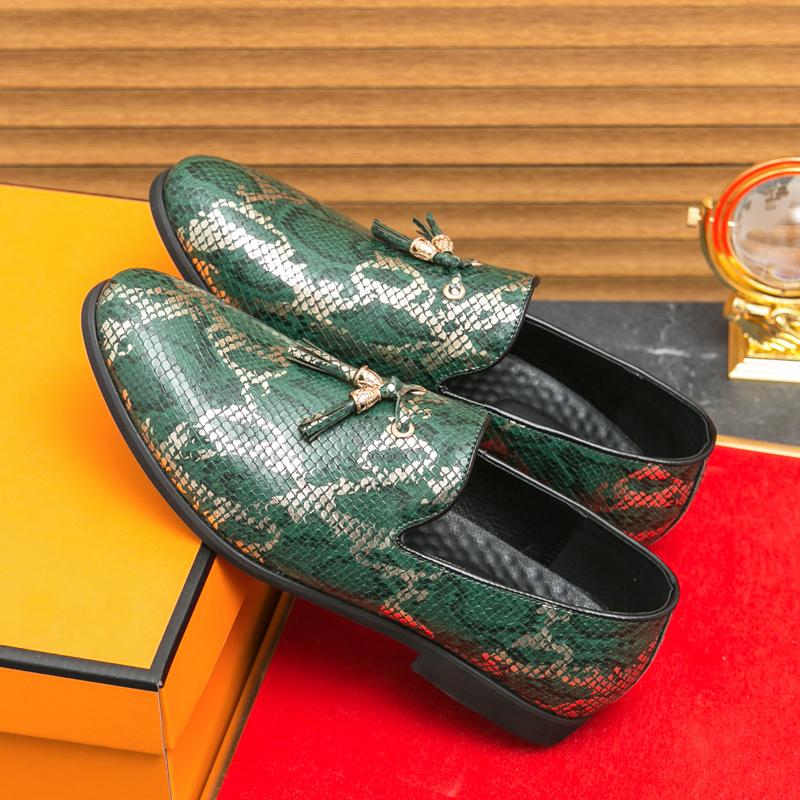 Men Printing Loafers Leather Shoes Formal Business Flats Slip On Shoes Wedding Dress Prom Black Shoes Large Size