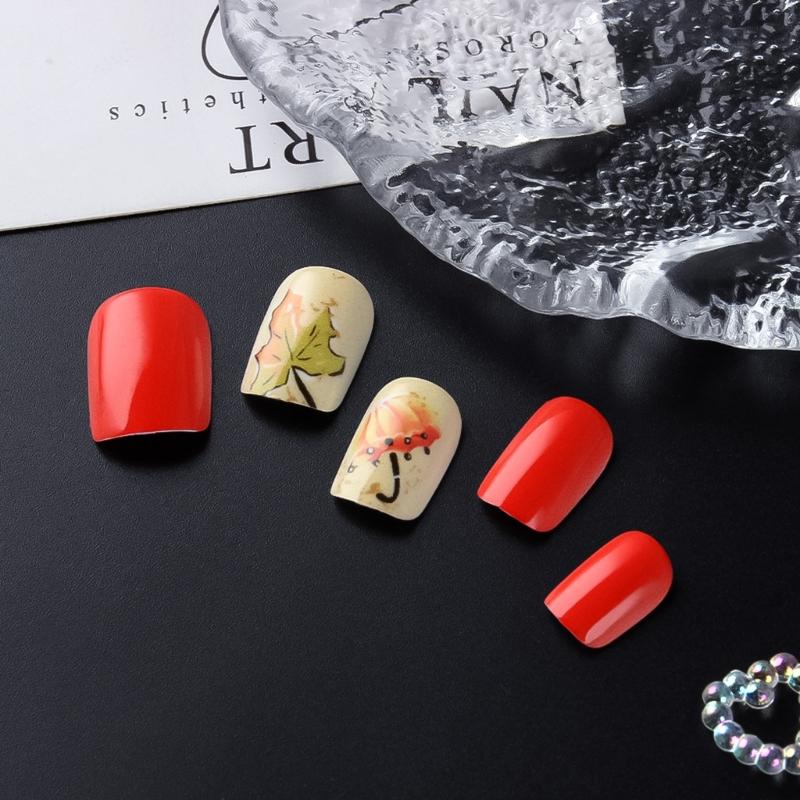 24PCS Elegant Maple Leaf False Nail ABS Build Artificial Nail Easy Application Multiple Sizes For Daily Comfort Wear