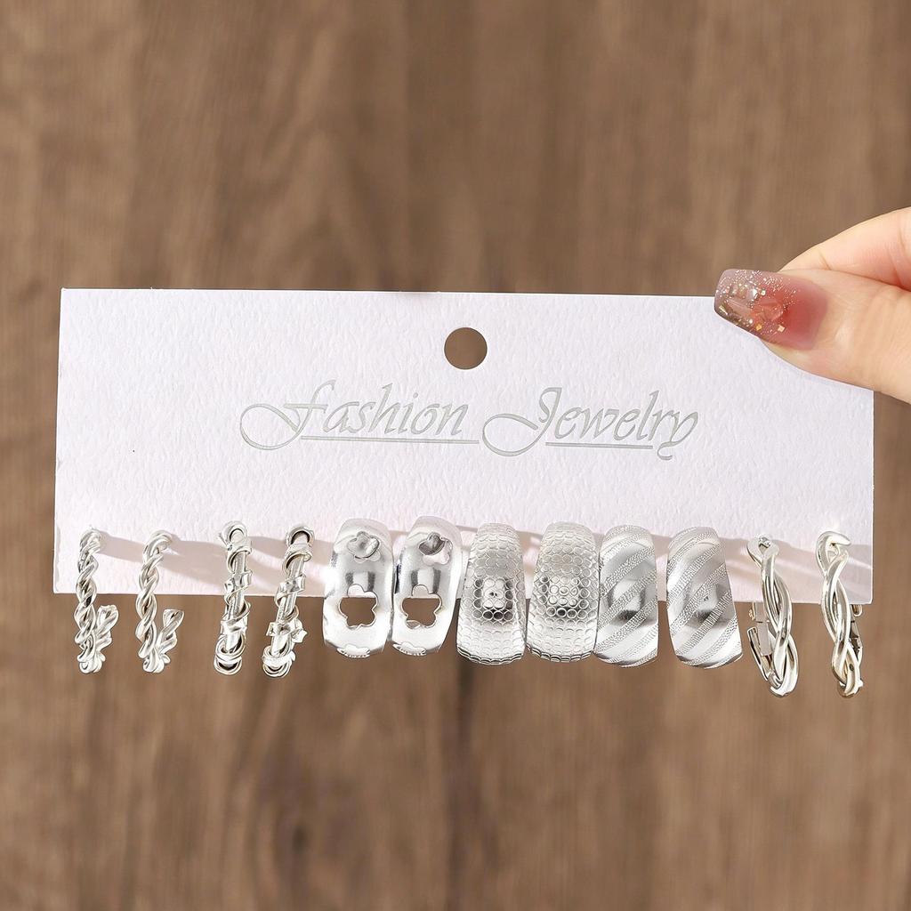 European & American C-Shaped Metal Texture Ear Cuff: Women's Retro Twist Earring Set (6-Piece).