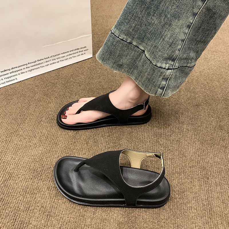 Fashion versatile herringbone sandals student soft-soled sandals women's summer pinch feet flat-soled sandals women's summer