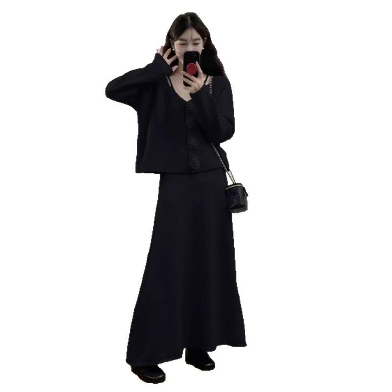 Camellia large size knitted cardigan skirt women's two-piece set autumn and winter new loose casual sweater set women