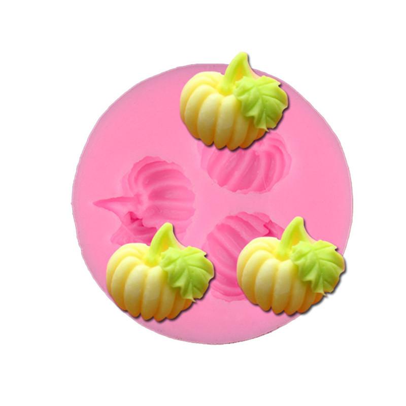 

1Pc Silicone Fondant Mold DIY Chocolate Cake Decoration Christmas Halloween Party Gift Mould Baking Tool