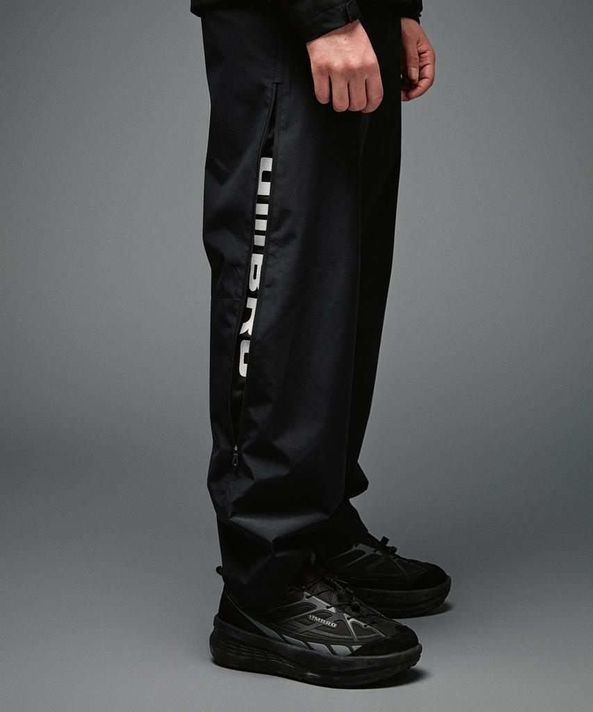 UMBRO Brotect Side Zipper Straight Pants Black (Uq121Spt11)