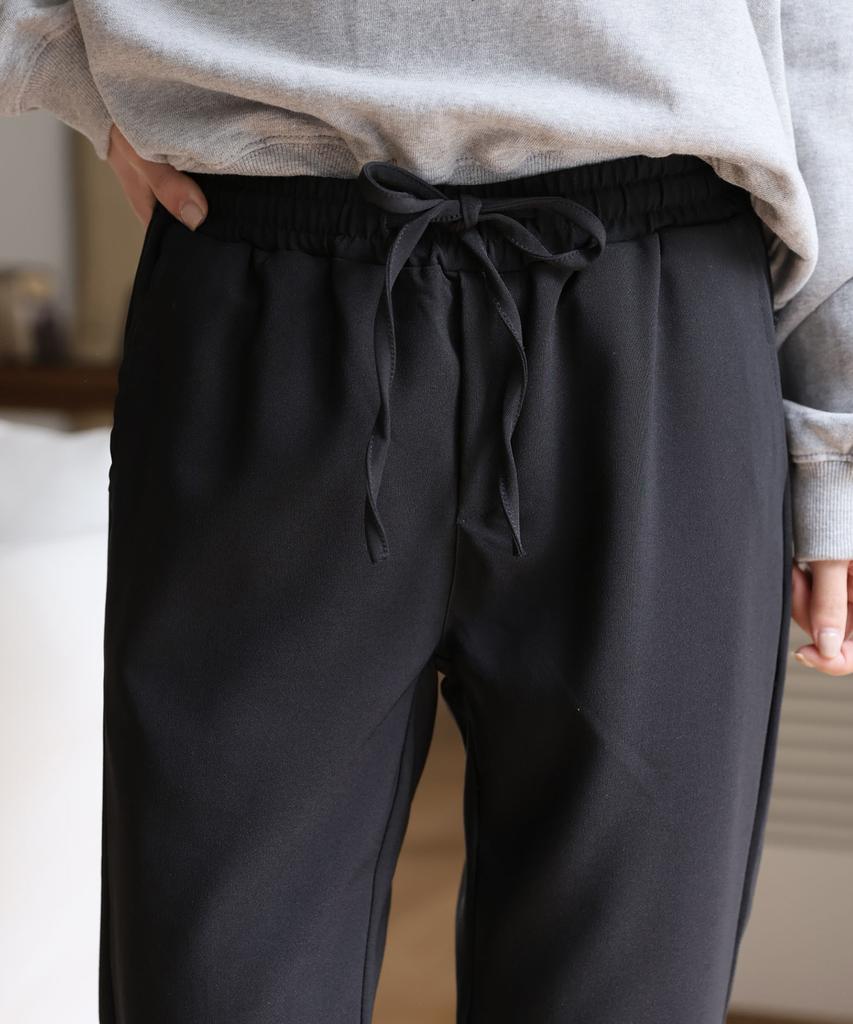 Jikeulib String Banding Stretch Black Slacks