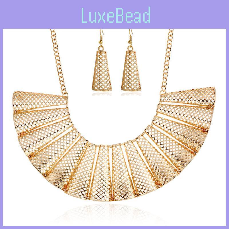 Geometric Alloy Pendant Necklace With Electroplating For Women And Men