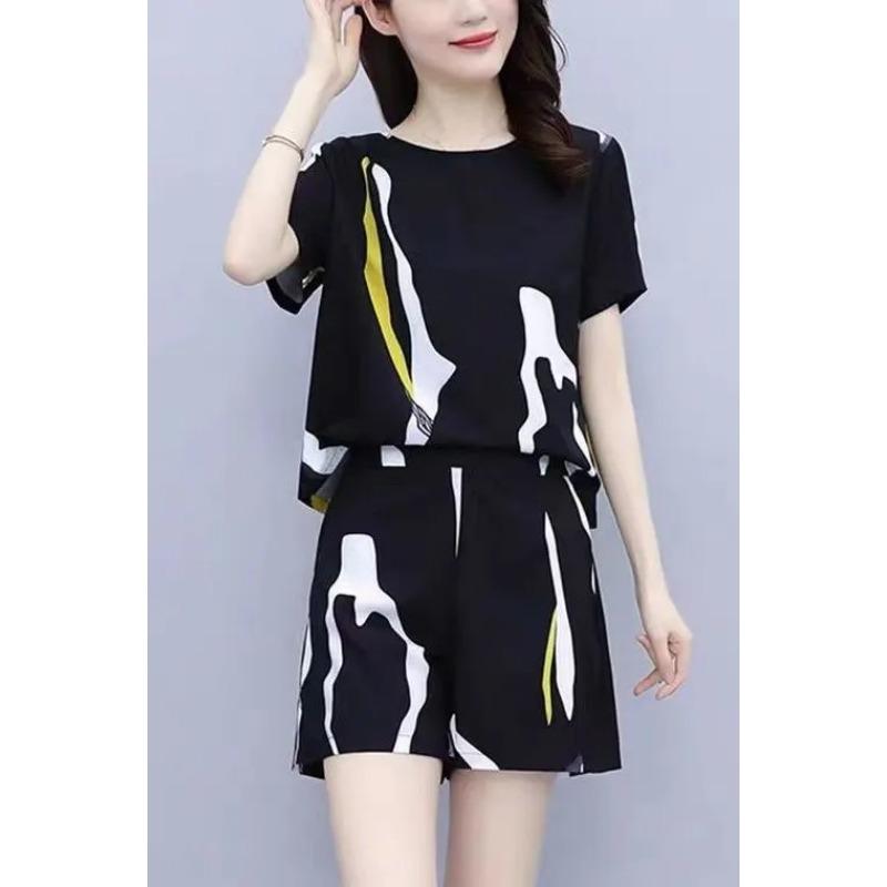 

Womens Abstract Print Short Sleeve Top and Shorts Two Piece Set M чёрный
