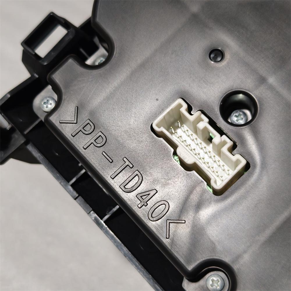 Air Conditioning Control Switch BFF7-61-190 BBW2-61-190 For Mazda 3 BL