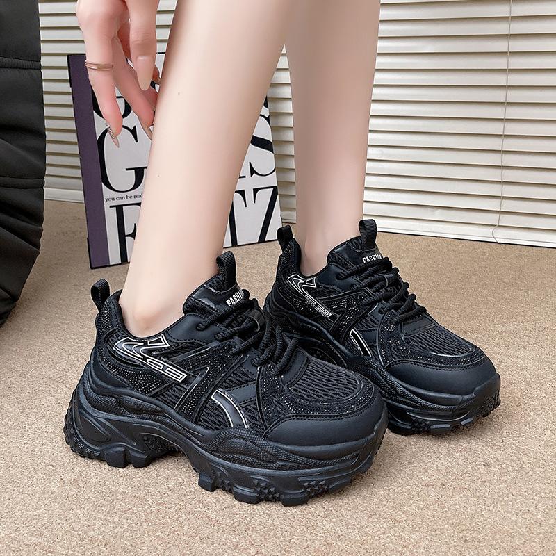 European station leather mesh platform dad shoes women 2025 new versatile round head lace-up casual sports shoes trendy shoes