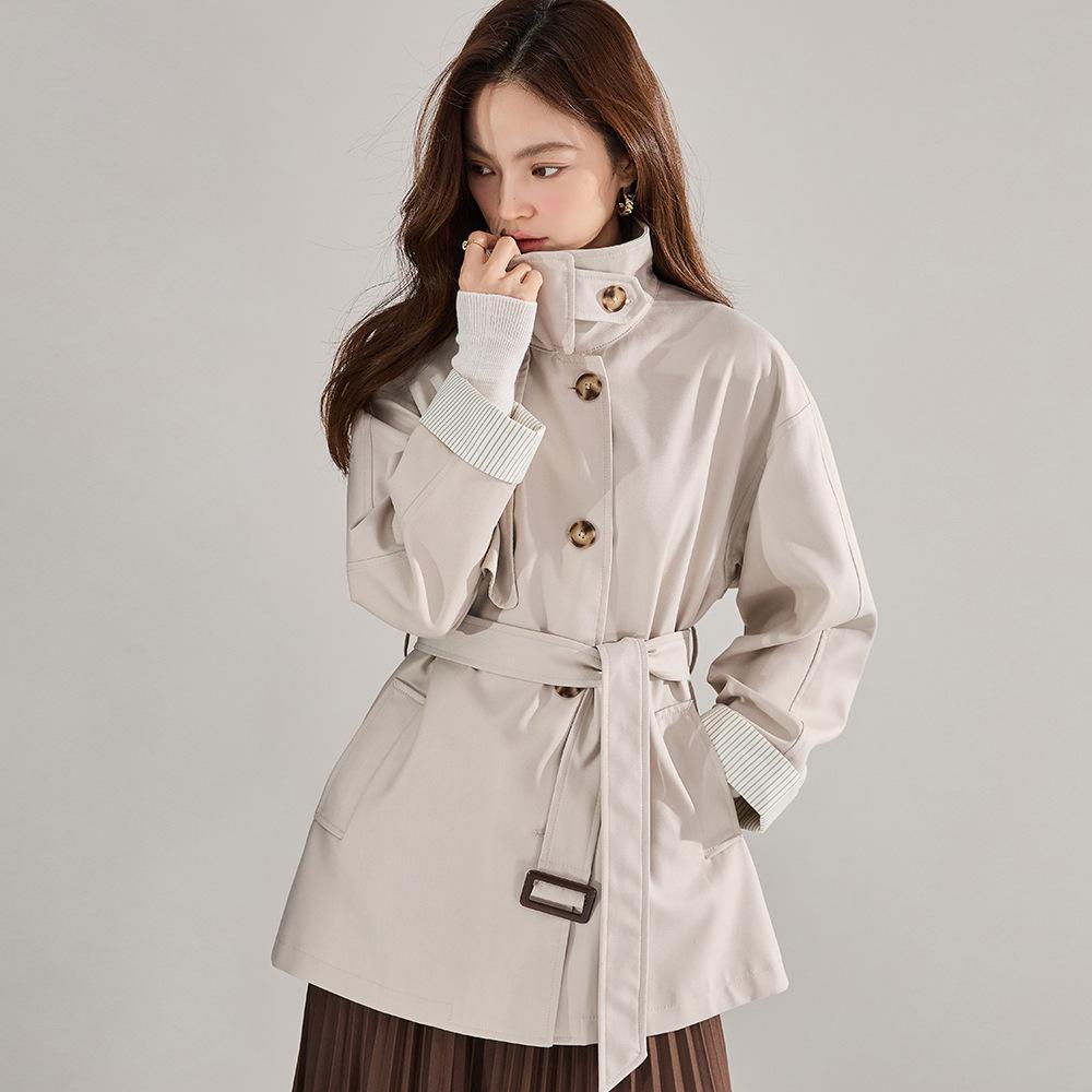 

Autumn new commuting temperament loose silhouette drape retro stand-up collar medium and long trench coat women 22353 S бежевий