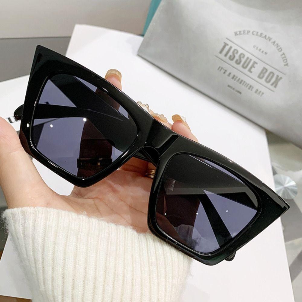

Large Frame Butterfly Shape Sunglasses Eye Protection Photo Propses for Women White-Gray