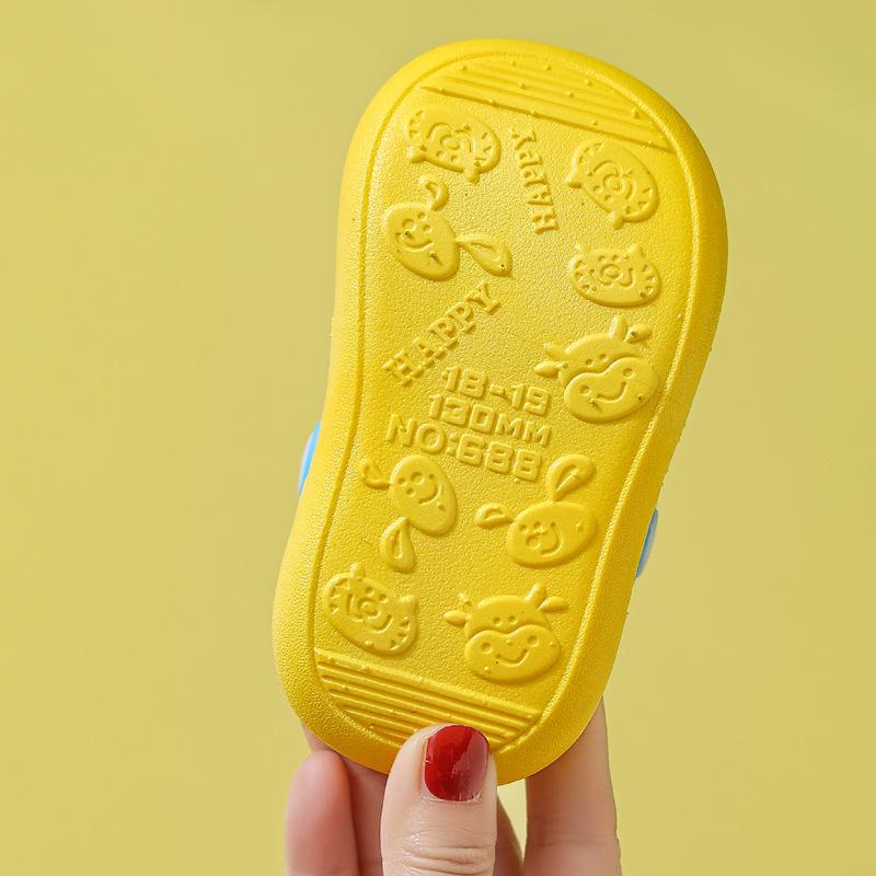 New Baby Sandals for Boys Girls Cartoon Kids Shoes Summer Toddler Flip Flops Children Home Slippers Beach Swimming Slippers