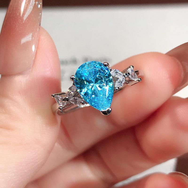 Exquisite Sea Blue Pear-Shaped Gemstone Ring for Women - Luxury, Brilliant, Niche Design