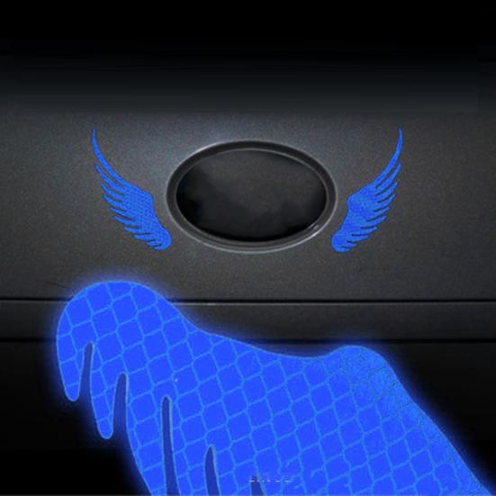 Praktická výstražná nálepka na karoserii Creative Universal Warning