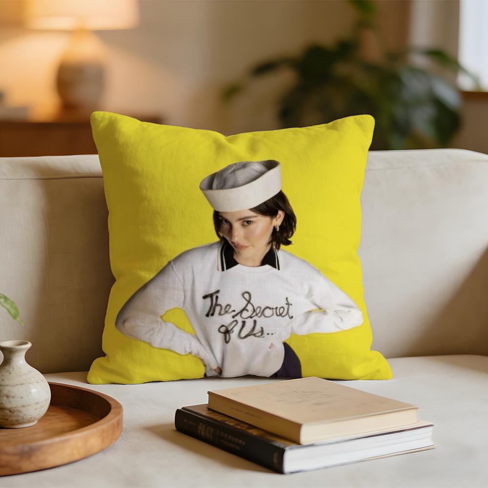 Singer GGracie Abrams Cushion Cover Short plush pillowcase for bed sofa carwashable
