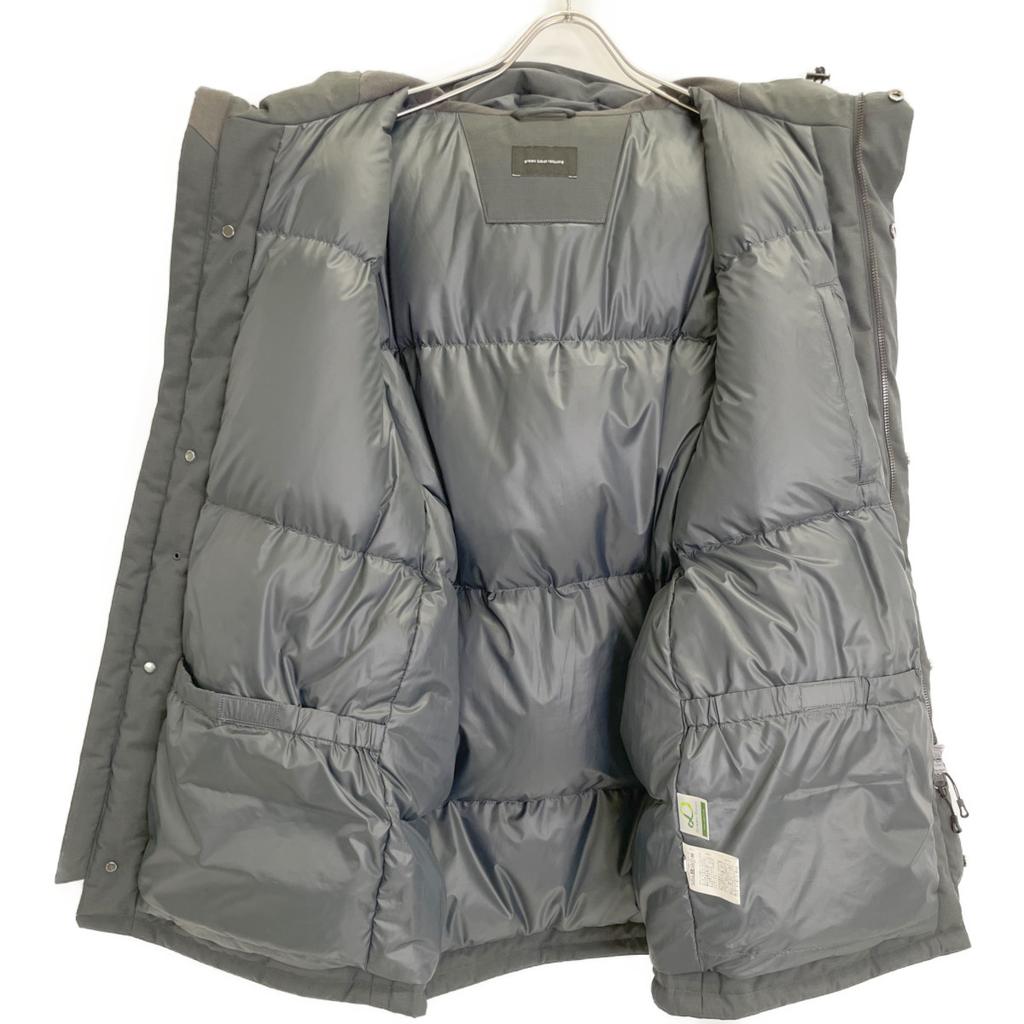 Green label relaxing Grey TW type lighter down jacket Jacket M grayUsed