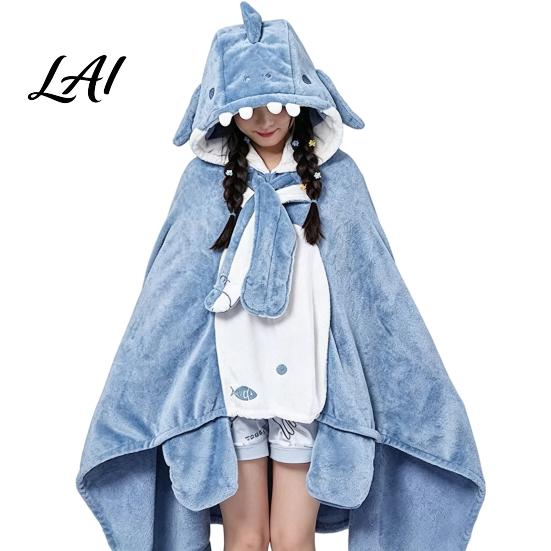 Soft Plush Cape Bat Blanket Hoodie for Adults Cute Shark Fox Hooded Cape Unisex Costume Cozy Wearable Halloween Cosplay Home Loungewear Gothic Style