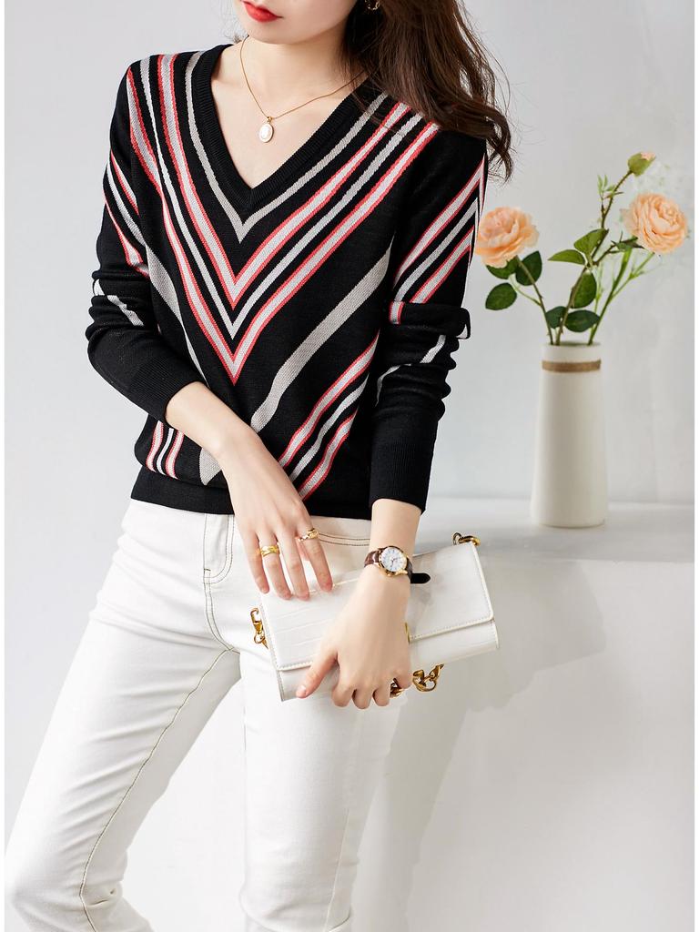 Women's Slimming V-Neck Striped Long-Sleeve Sweater – Versatile Autumn/Winter Fashion.