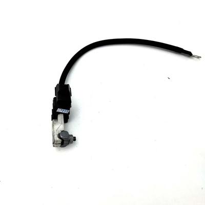Accesorios para la electrónica del coche – Cables, adaptadores y enchufes