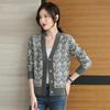 Gestrickte Strickjacke Damen kurz neu gestreift V-Ausschnitt kleiner Pullover Jacke Herbst und Winter