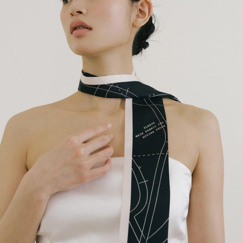 AVVINA PELLE Pattern Long Twilly Silk Scarf - Black