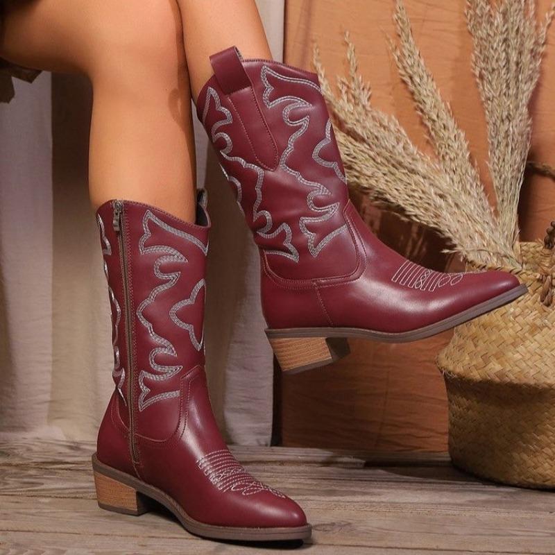 

Large size embroidered flat bottom low heel high boots women s autumn and winter new embroidered pointed Martin boots women 43 бордовый