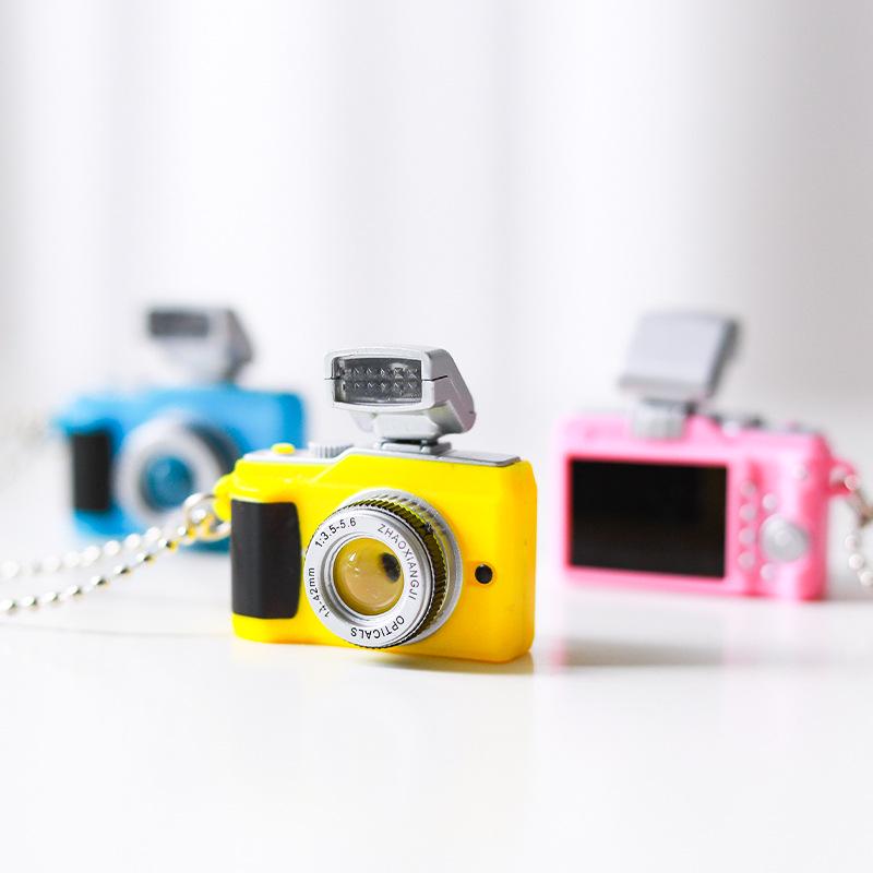 Luminous Flash Camera Pendant Necklace with Sound for Men & Women - Hip-Hop Retro Style