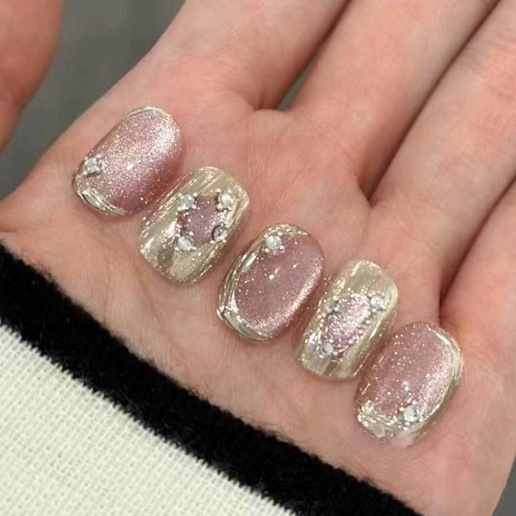 100% HANDMADE Trapezoid Coffin Shape Artificial Nail Art Bachilati Magic Mirror Pink Cat Eye Short Style Flashing Phototherapy Nails Reusable Nails