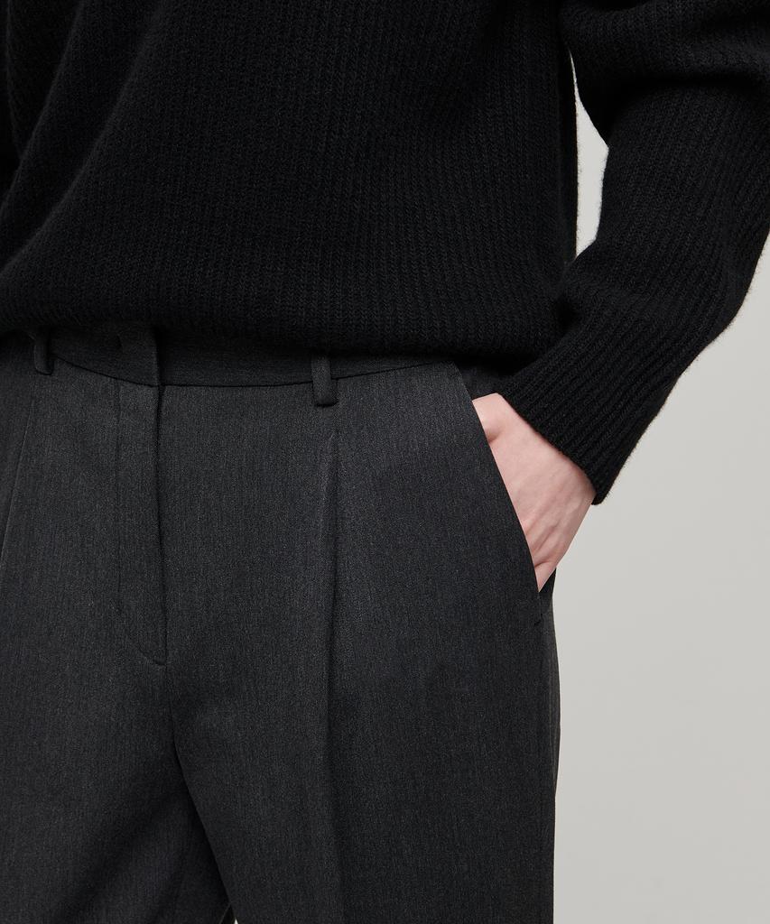 MUSINSA STANDARD WOMAN Women'S Heavyweight Fleece-Lined Loose Tapered Hidden Elastic Waist Slacks [Charcoal Gray]