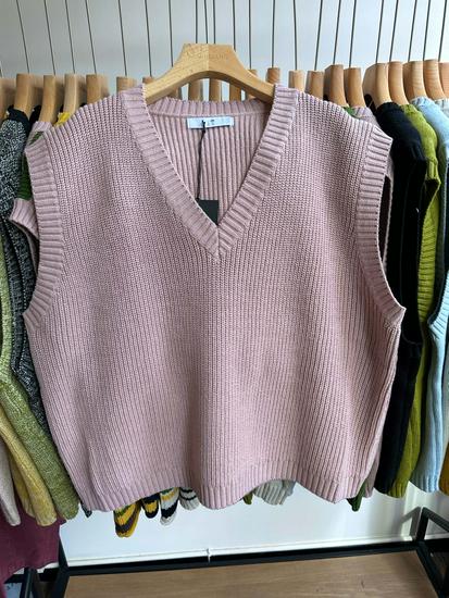 Xiao Wang's 19364 Spring Korean Plus Size V-Neck Casual Loose Knit Sweater Vest