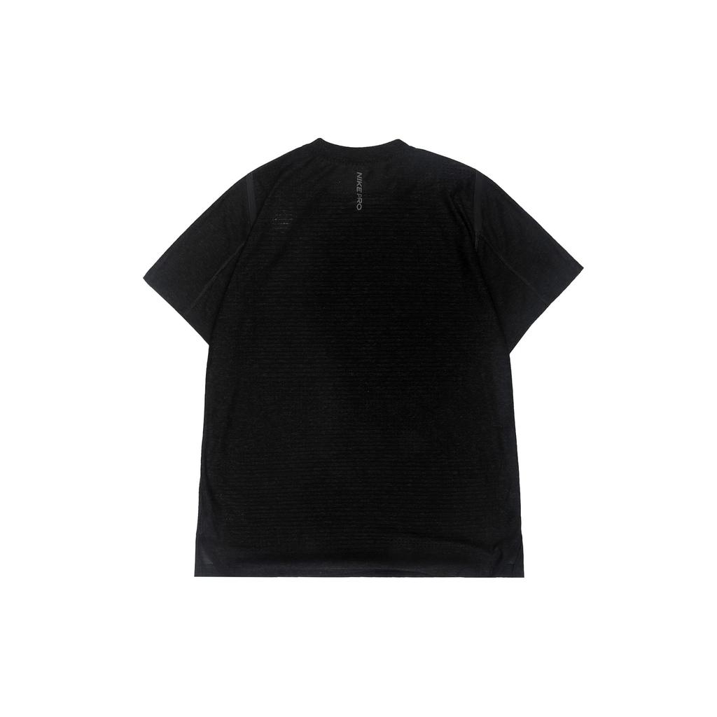 Nike T Shirts Men's Black Crew Neck Moderate Straight Fit CU4990-010