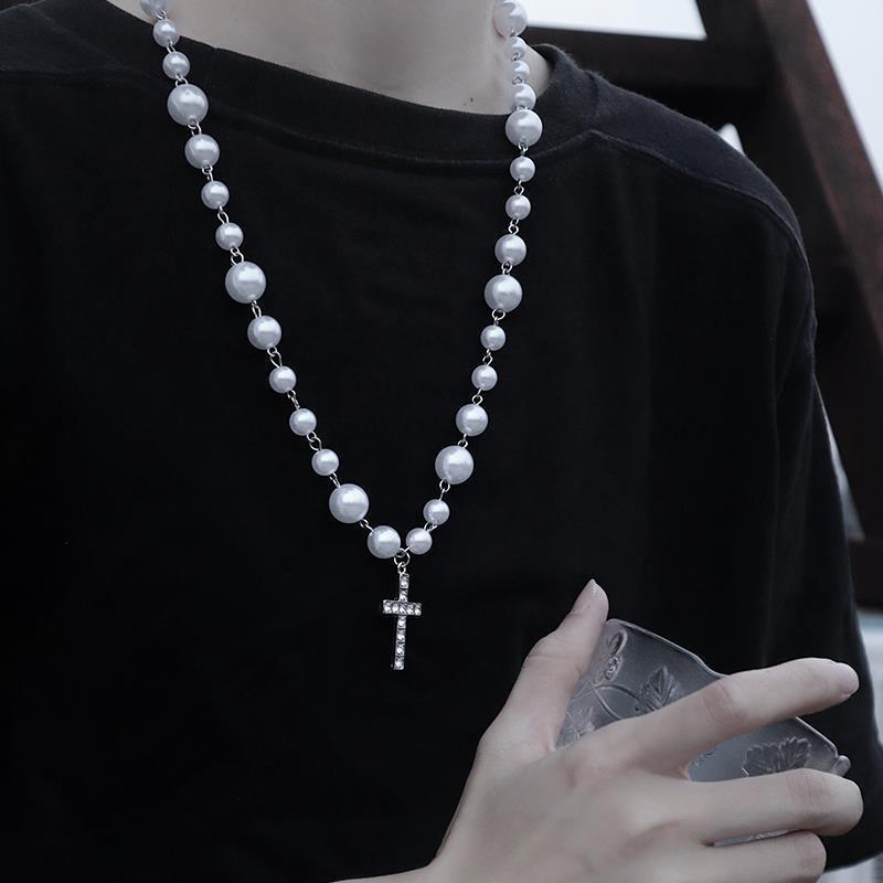 "European & American Double-Layer Love Necklace: Hip-Hop Inspired Long Sweater Chain for Women"