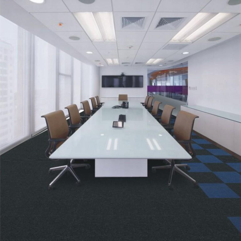 Dark Blue Flame Retardant Nylon Carpet for Conference Rooms & Billiard Halls: Square PVC Wall-to-Wall Mat