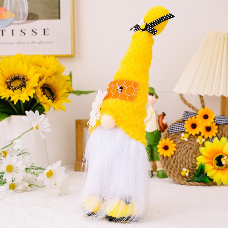 Cute Bee Polyester Day Character Toy Without Face Perfect For Summer Festival Decor