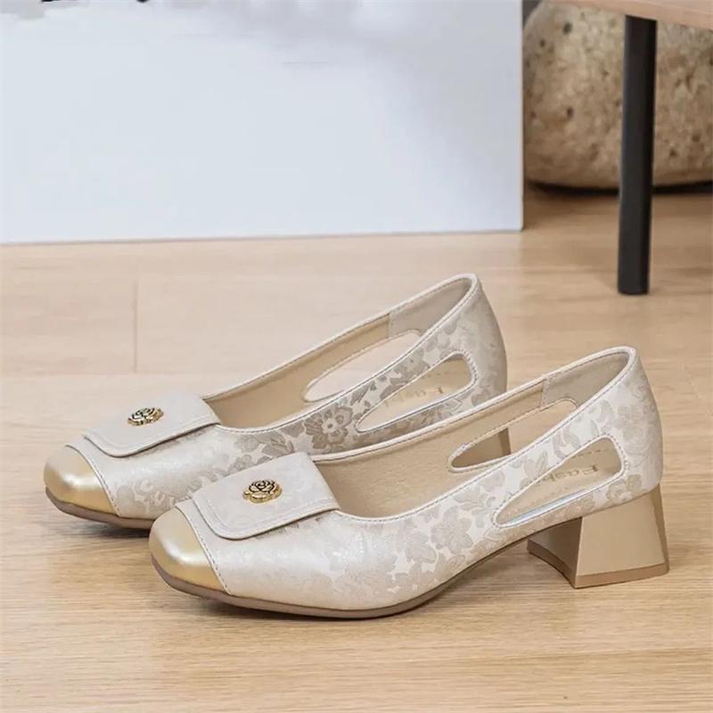 

Мода женская обувь женщины классический легкий бежевый ажурный весна слипоны квадратный каблук туфли леди повседневные зеленые лодочки ea265 35