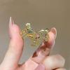 Understated Hollow Pony Brooch Light Luxury Crystal Brooch Zodiac Horse Brooch  Women Accessories