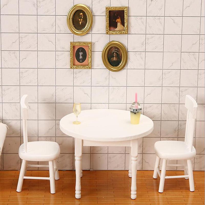 Miniaturní nábytek do domečku pro panenky 1/12, bílý dřevěný jídelní stůl, židle, modely, hračky