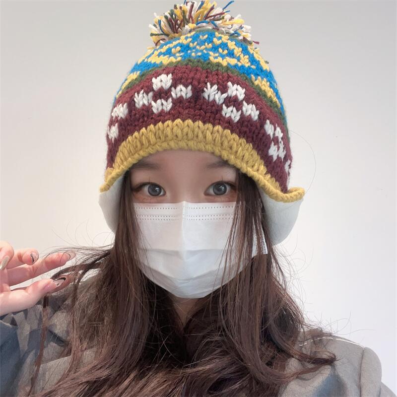 Sweet and cute fleece-lined women's winter knitted ear-protecting Lei Feng hat, versatile for autumn and winter, warm woolen hat for students