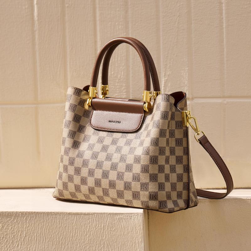 

Mrs. Qiao Bag Women s 2025 New Handbag Large Capacity Mother s Day Gift Crossbody Bag Women s Bag Long28CM、Wide13CM、 Hi