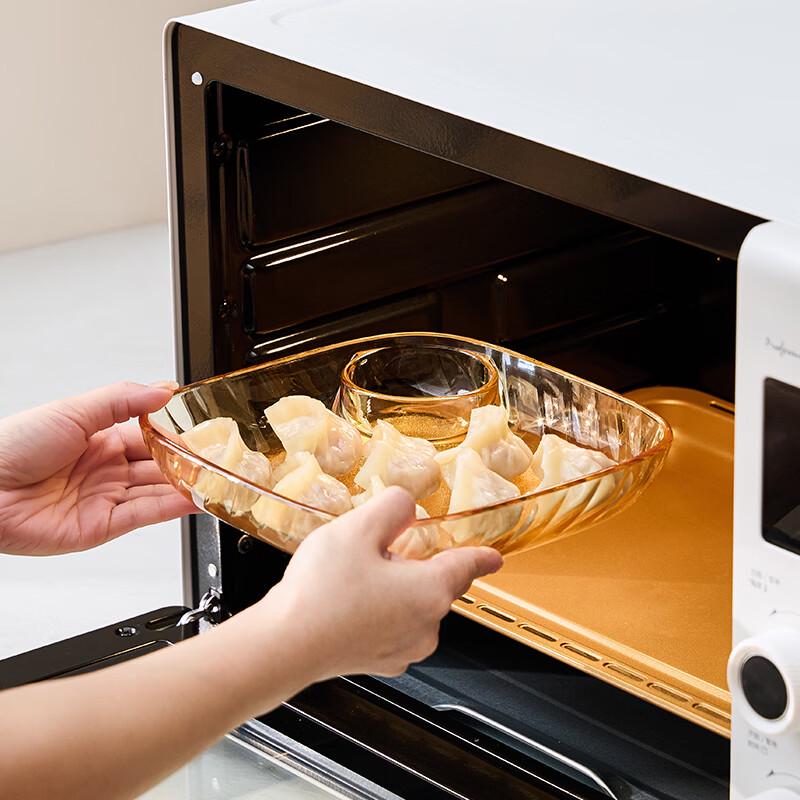 VISIONS Corning Crystal Glass Dumpling Plate