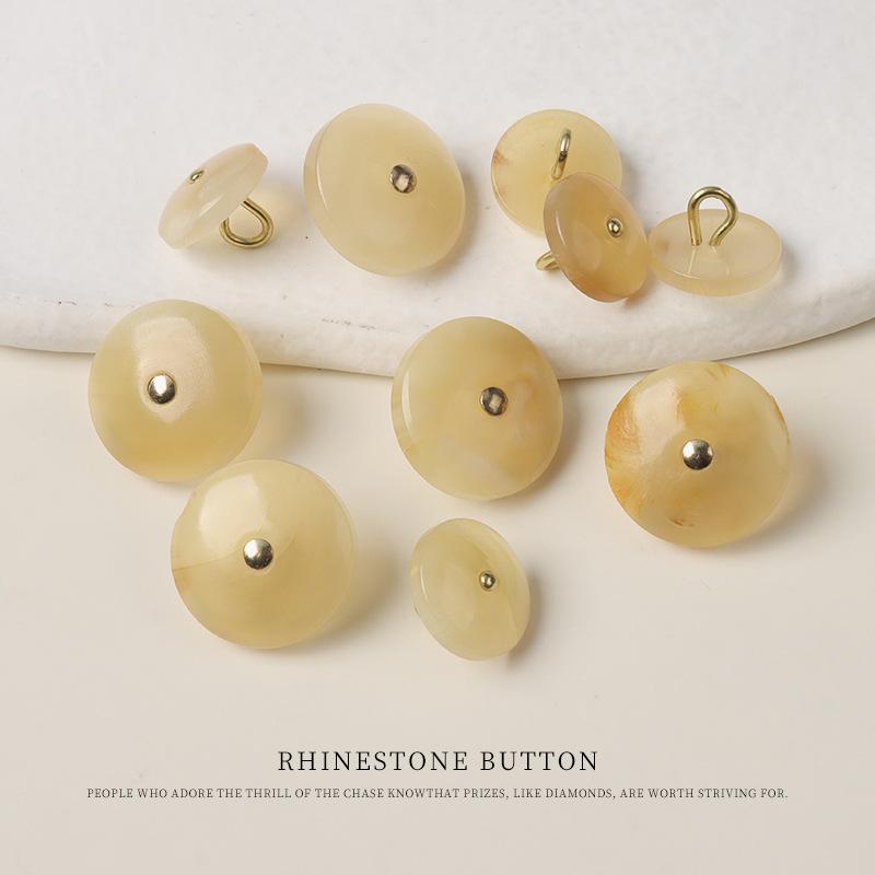 

5pcs Chinese Shirt Cardigan Sweater Jacket Button Horn Button Single Needle Brass Foot Combination Horn Button 15mm Beige