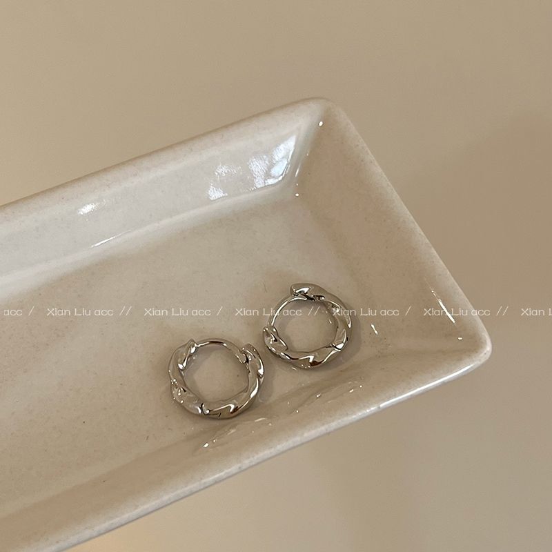 

Accessible Luxury Best Selling Fancy Female Niche Style Unique Simple Bracelet Silver small circle