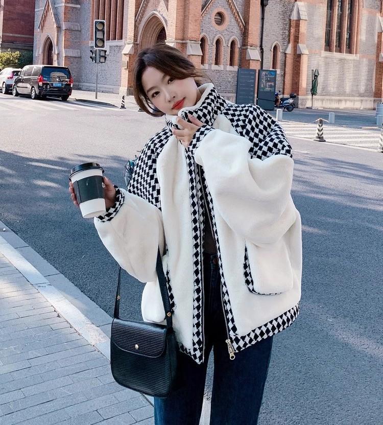 

Chic Lambswool Long-Sleeve Jacket for Women - Autumn/Winter 2026 Petite Casual Loose Fit Extra Large чёрный/белый