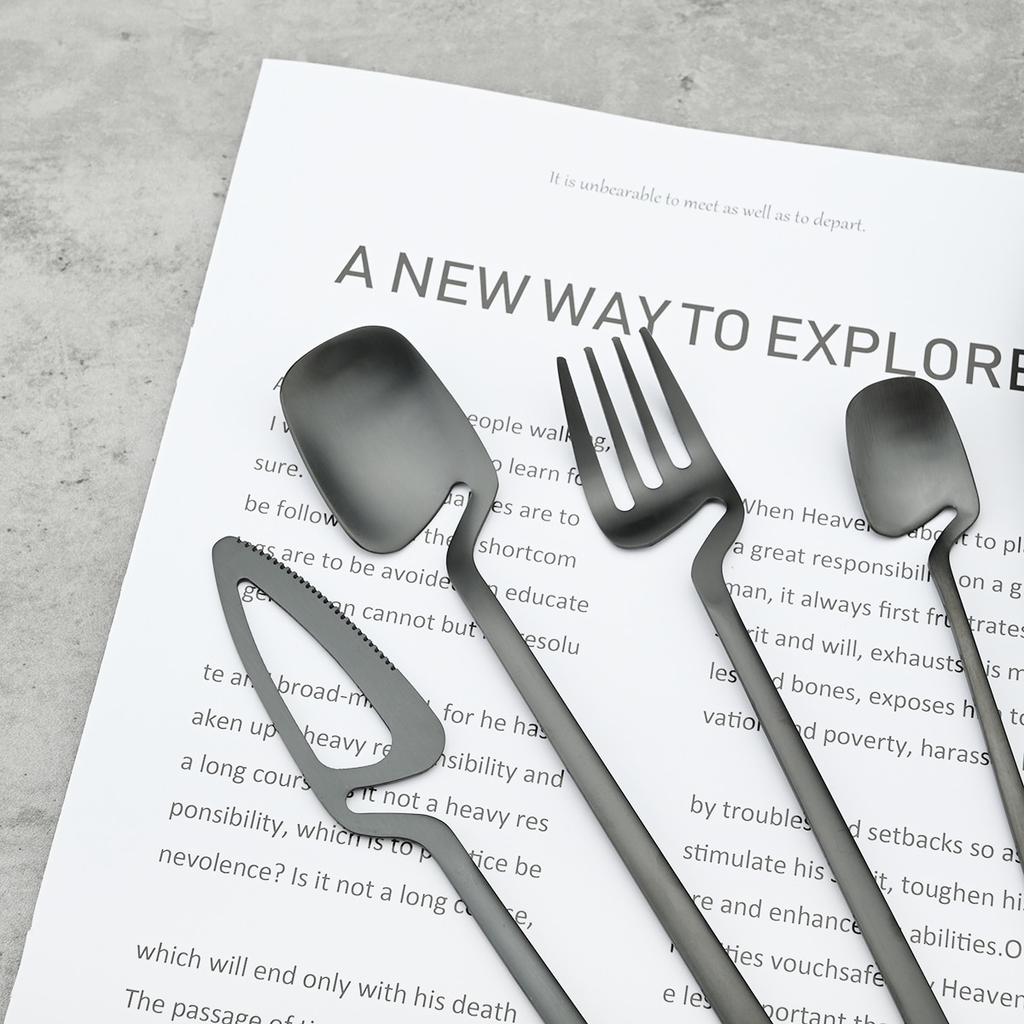 Western 16Pcs Knife Fork Spoon Dinnerware Set Matte 304 Stainless Steel Dinner Cutlery Set Party Kitchen Flatware Tableware