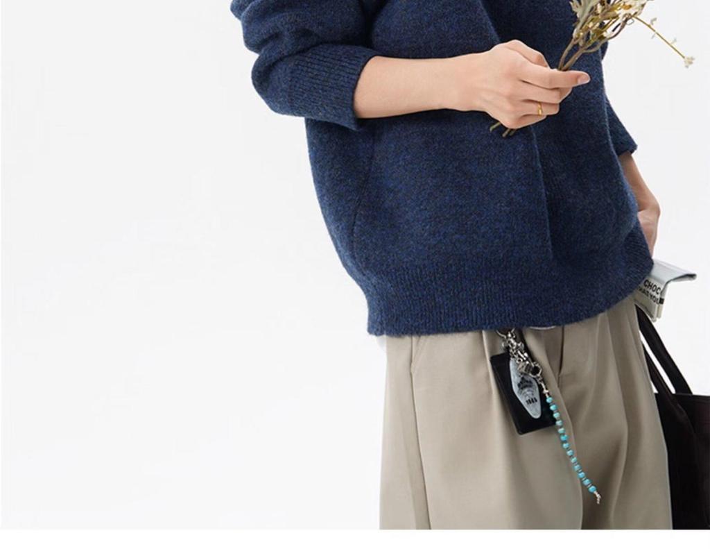 Men's Retro Knit Polo: Stylish Lapel Two-Piece Sweater in Casual, Luxurious Style.