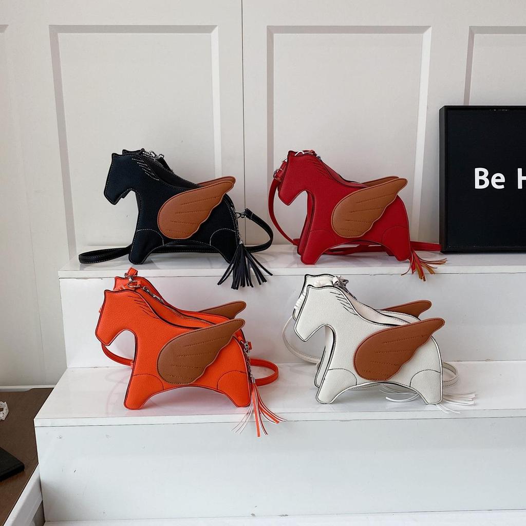 Yogodlns High Quality Women PU Leather Shoulder Bag Fashion Horse Shape Handbags Crossbody Bags for Women Casual New Female Messenger Bag