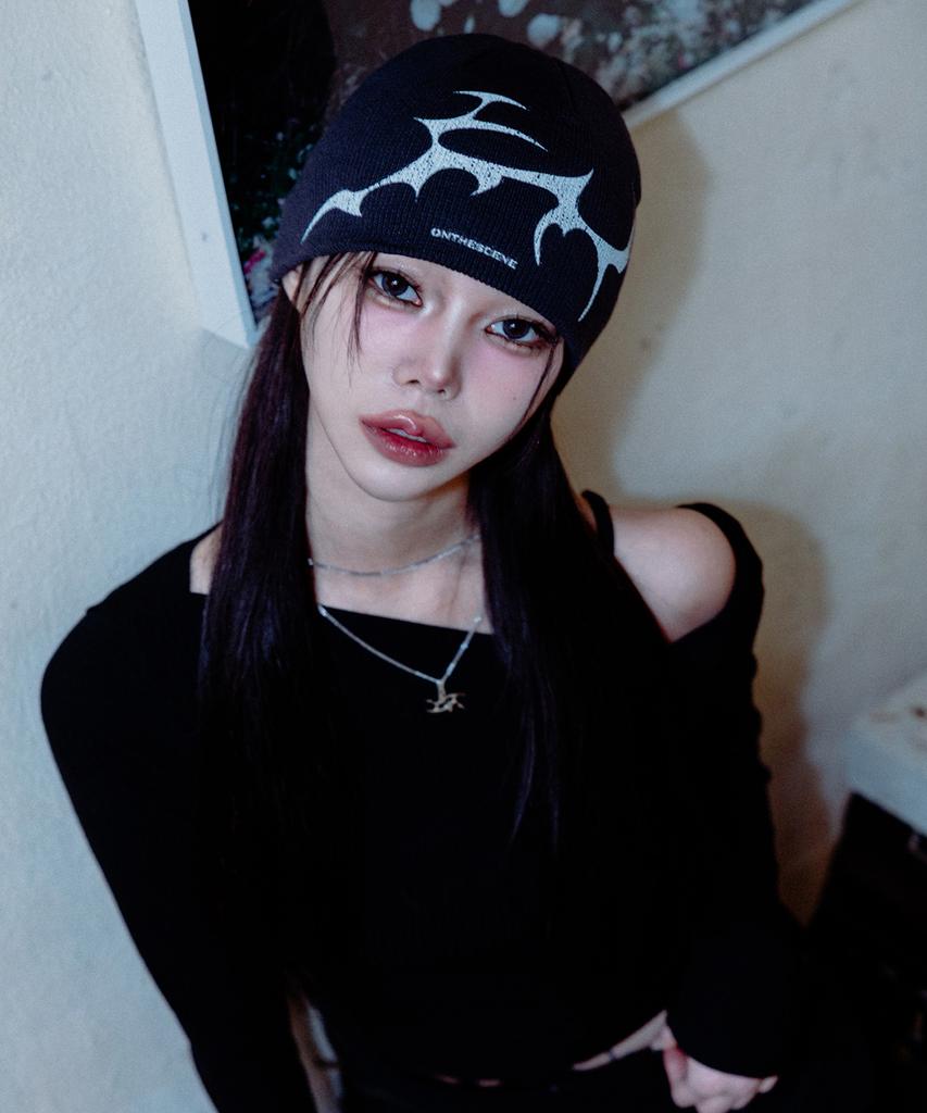 Ondeossin Graphic Beanie Gray